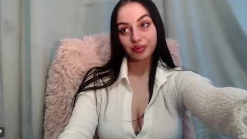 Snapshot of courtney_lux chatting on 02.04.26 Courtney online show from 02.04.26