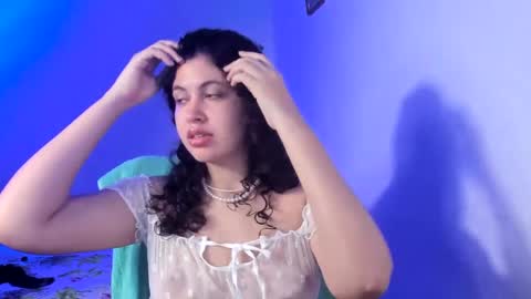 Snapshot of cracker_doll chatting on 02.22.25 cracker online show from 02.22.25