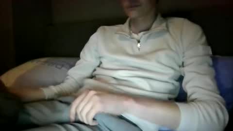 Snapshot of crackiee13 chatting on 03.29.26 KellyFemboy online show from 03.29.26
