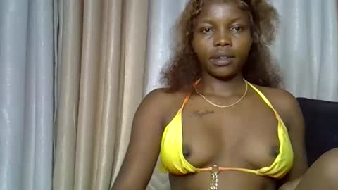 Snapshot of craizybitch chatting on 02.24.26 craizybitch online show from 02.24.26