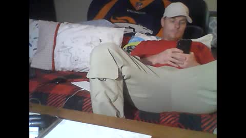 Snapshot of craving169stud chatting on 12.07.24 cravingay4pay online show from 12.07.24