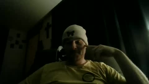 Snapshot of craving169stud chatting on 01.14.25 cravingay4pay online show from 01.14.25