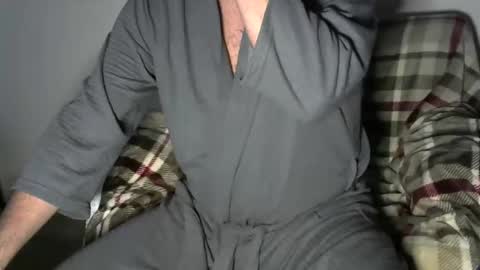 Snapshot of crazy4vegas chatting on 01.05.25 crazy4vegas online show from 01.05.25