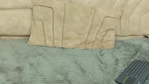 Snapshot of crazy__megan chatting on 12.04.25 megan online show from 12.04.25