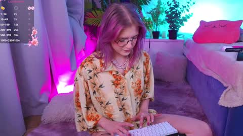 Snapshot of crazy__wine chatting on 12.15.24 Sonya online show from 12.15.24