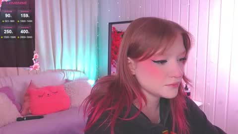 Snapshot of crazy__wine chatting on 02.02.26 Sonya online show from 02.02.26