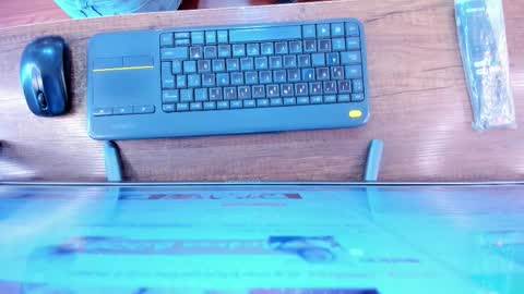 Snapshot of crazy_b00bss chatting on 11.11.25 crazy_b00bss online show from 11.11.25