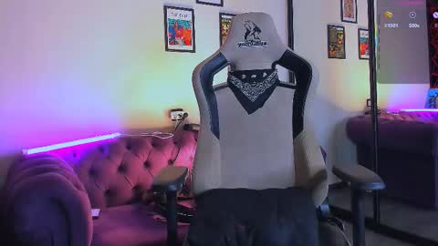 Snapshot of crazy_baby69 chatting on 03.12.26 online show from 03.12.26