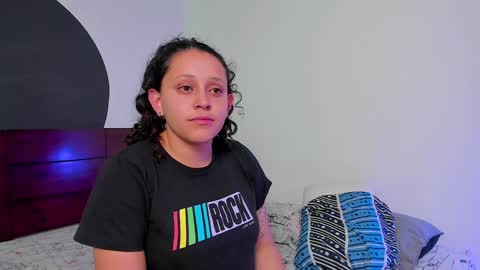 Snapshot of crazy_cakes_ chatting on 12.07.24 Lexie  Rose  online show from 12.07.24