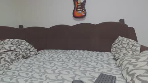 Snapshot of crazy_serbss chatting on 12.10.24 crazy_serbss online show from 12.10.24