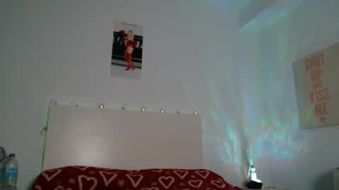 crazy sweetie online show from 12.02.25