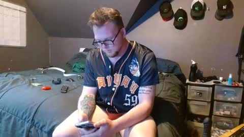 Snapshot of crazy_t23 chatting on 05.27.26 crazy_t23 online show from 05.27.26