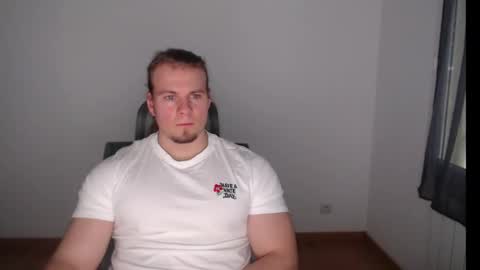 crazyangel8 online show from 12.12.24