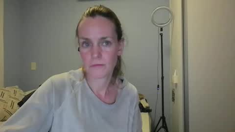 Anny online show from 11.29.25