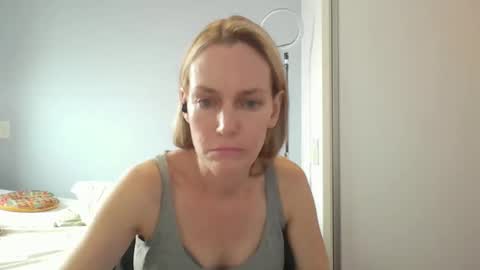 Anny online show from 02.26.26