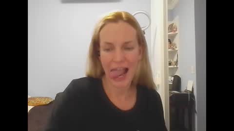 Anny online show from 05.19.26