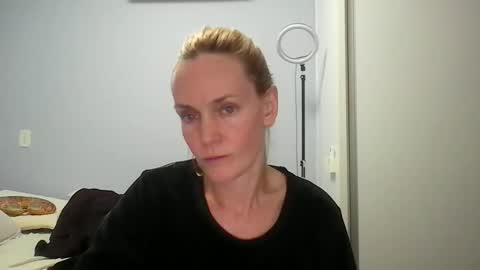 Anny online show from 06.01.26