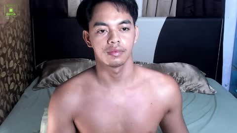 Snapshot of crazyasiancum chatting on 06.06.26 Zion online show from 06.06.26