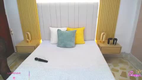 Snapshot of crazybigass chatting on 02.08.26 Sara online show from 02.08.26