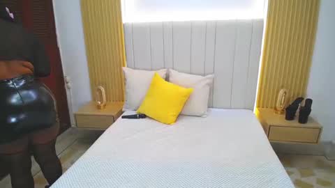 Snapshot of crazybigass chatting on 03.29.26 Sara online show from 03.29.26