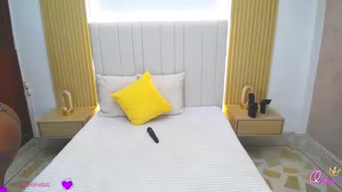 Snapshot of crazybigass chatting on 04.14.26 Sara online show from 04.14.26