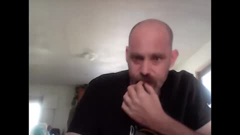 crazyheratic8 online show from 10.19.25