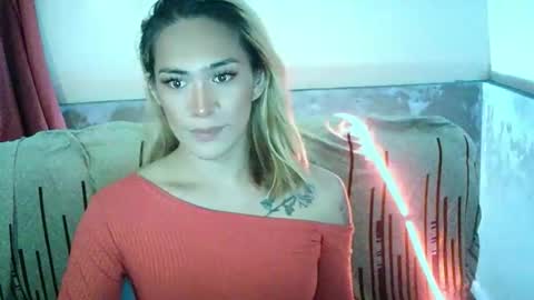 Snapshot of crazylovz chatting on 04.16.26 crazylovz online show from 04.16.26