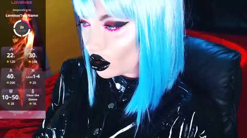 Snapshot of crazypinkyball chatting on 03.22.26 Roxy online show from 03.22.26