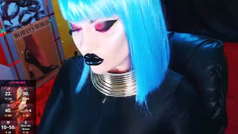 Snapshot of crazypinkyball chatting on 06.27.26 Roxy online show from 06.27.26