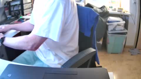 Snapshot of crazystef42 chatting on 01.22.25 crazystef42 online show from 01.22.25