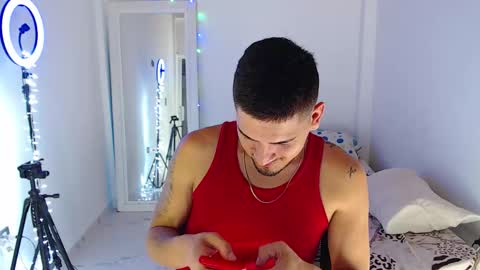 Snapshot of crazyybull chatting on 01.14.26 Bull online show from 01.14.26