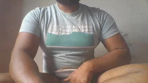 Snapshot of crazzy_booy chatting on 10.18.25 crazzy_booy online show from 10.18.25