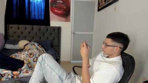 Snapshot of crazzy_master1 chatting on 04.14.26 crazzy_master1 online show from 04.14.26