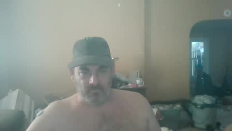 Snapshot of cre9876 chatting on 02.19.25 alway horny online show from 02.19.25