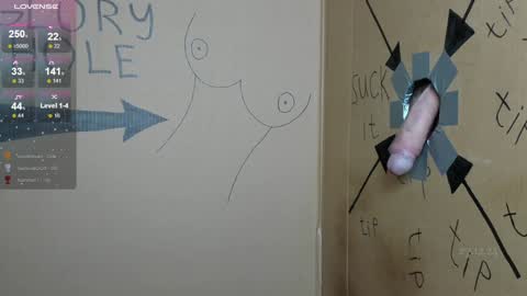 Snapshot of cream_and_bdsm chatting on 12.27.24 Anna online show from 12.27.24