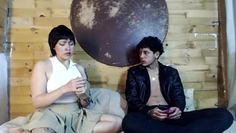 Snapshot of creampie_couple1 chatting on 01.16.25  CAMILA Y SEBASTIAN online show from 01.16.25