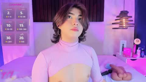 Snapshot of creamy_angelo chatting on 05.10.26 creamy_angelo online show from 05.10.26