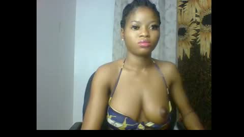 Snapshot of creamy_girl2 chatting on 02.24.26 Creamy girl2 online show from 02.24.26