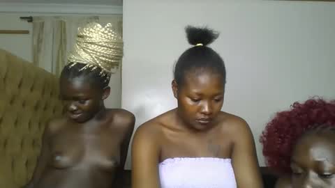 Snapshot of creamy_pie1 chatting on 02.16.26 creamy_pie1 online show from 02.16.26