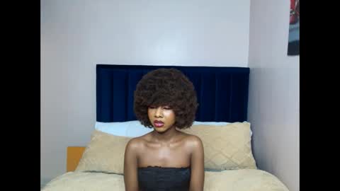 queen online show from 10.05.25