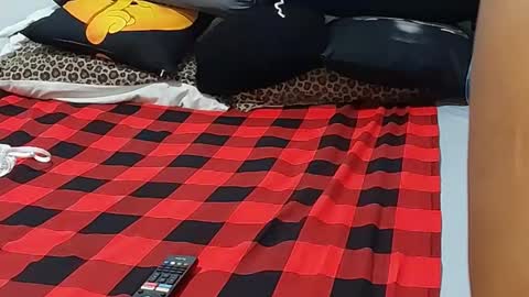 creamyhub online show from 12.02.25