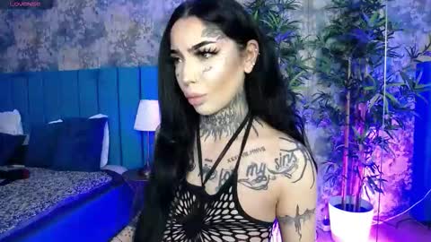 Snapshot of creamyinkk chatting on 02.07.26 Sophie online show from 02.07.26