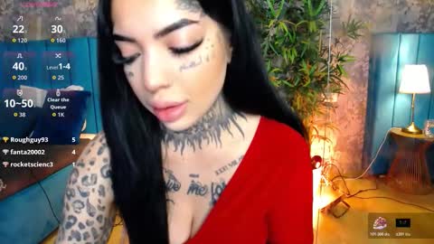 Snapshot of creamyinkk chatting on 02.14.26 Sophie online show from 02.14.26