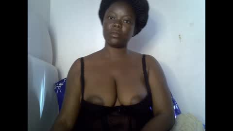 Snapshot of creamypussyxx chatting on 05.09.26 creamypussyxx online show from 05.09.26