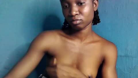 Snapshot of creamyxsugar chatting on 10.23.25 creamyxsugar online show from 10.23.25
