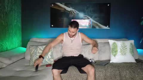 Snapshot of crhistian1_ chatting on 02.15.26 CRHISTIAN online show from 02.15.26