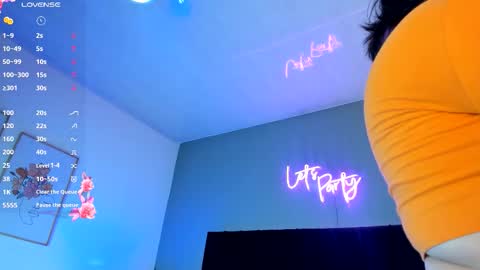 Snapshot of criistalbloom chatting on 01.10.26 CRISTAL online show from 01.10.26