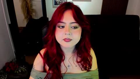 Snapshot of crimson_tati chatting on 02.20.26 Tatiana online show from 02.20.26