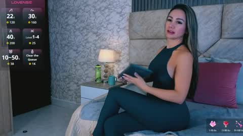 Snapshot of cris__sweetxx chatting on 04.23.26 Cristina Sweet online show from 04.23.26
