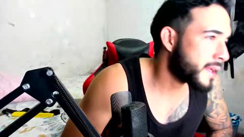 cris_simons online show from 11.02.25